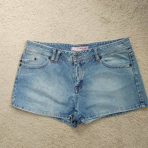 Jade Jean Short - Size 13